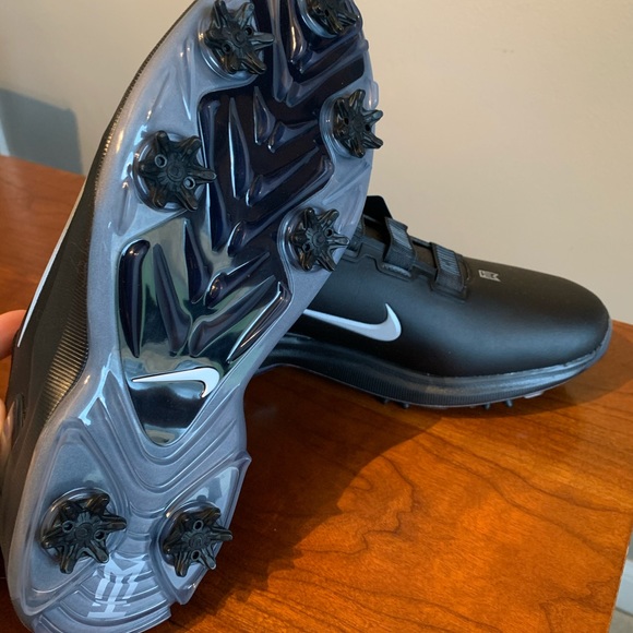 tiger woods 71 fastfit golf shoes